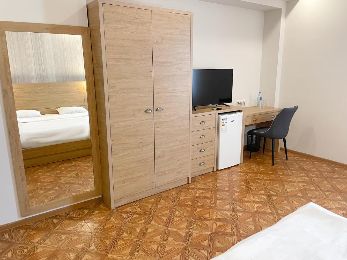 Primer Hotel エレバン エクステリア 写真