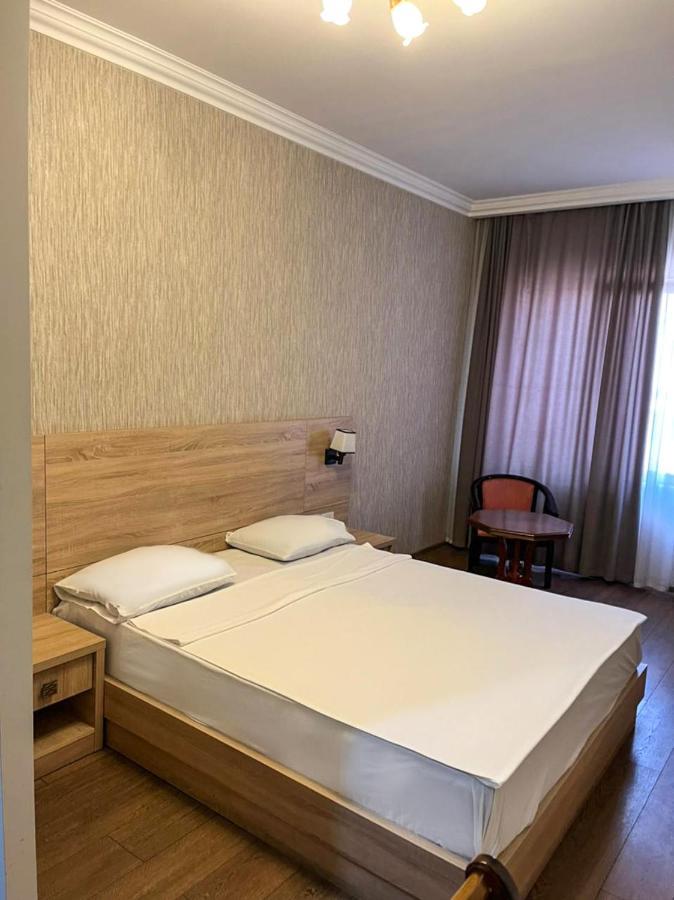 Primer Hotel エレバン エクステリア 写真