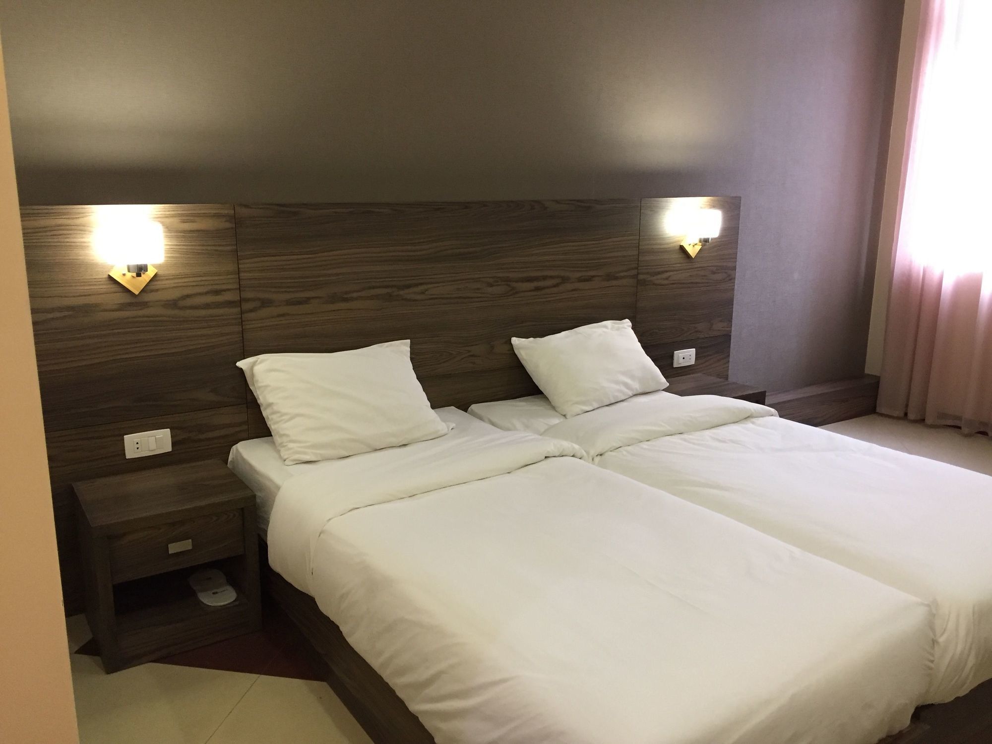 Primer Hotel エレバン エクステリア 写真